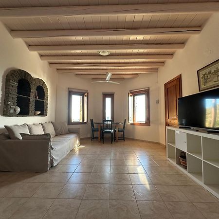 Andros Escape Condos Korthio Eksteriør billede