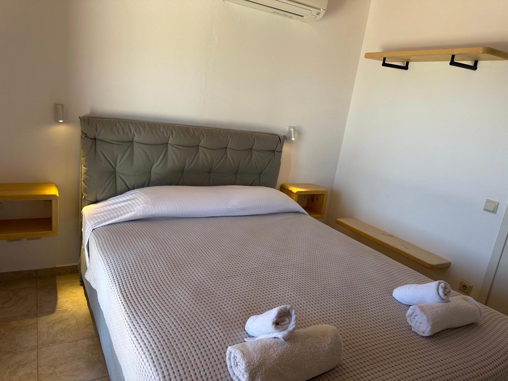 Andros Escape Condos Korthio Eksteriør billede